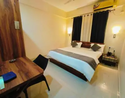 Deluxe 2BHK Stay Opposite Vivanta, Khanapara