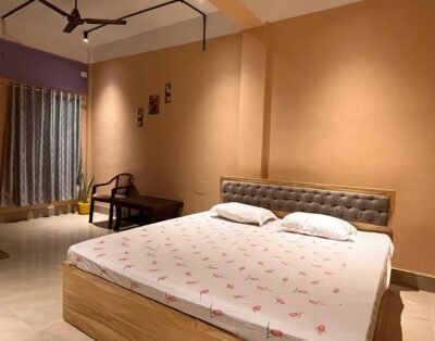 Leafyinn-comfy & convenient stay